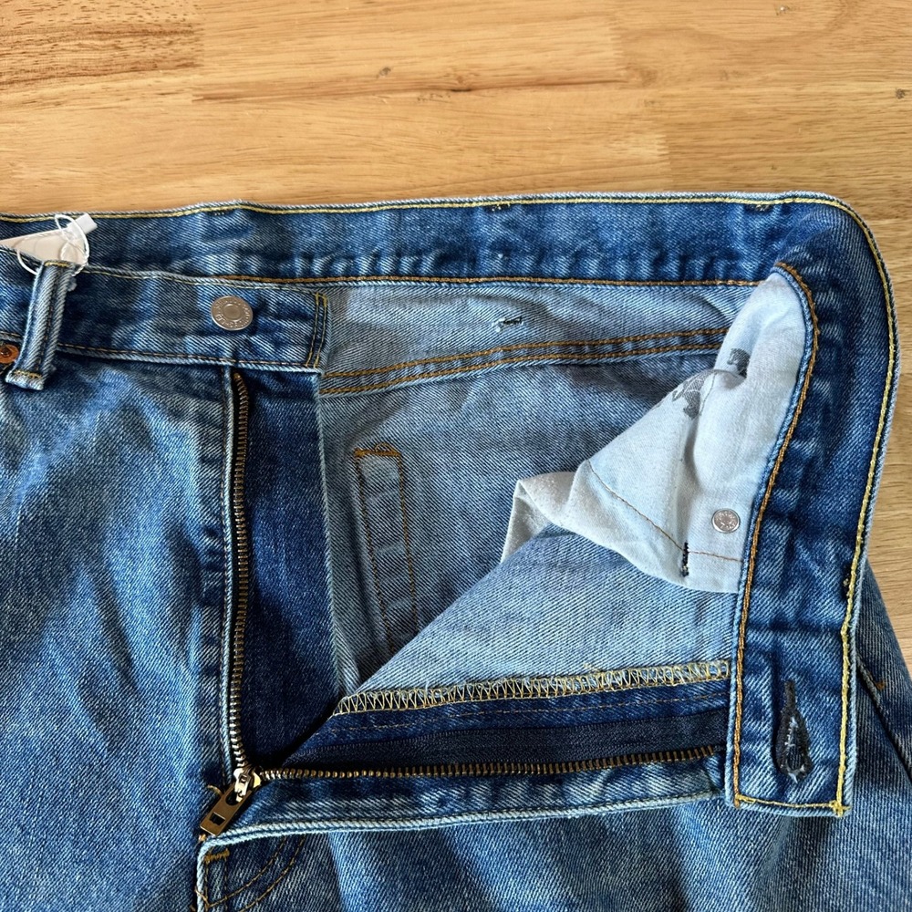 Levis 505 Jeans Mens 38x30 Regular Zip fly Blue denim Levi's - Picture 15 of 16